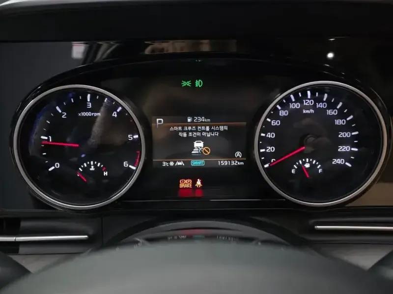 2021 Kia Carnival с пробегом 159 132 км