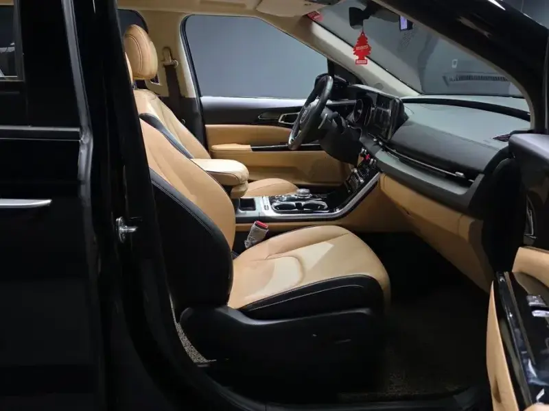 2021 Kia Carnival с пробегом 159 132 км