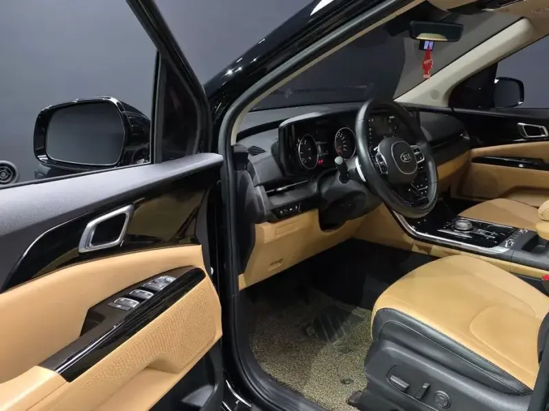 2021 Kia Carnival с пробегом 159 132 км