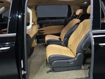 2021 Kia Carnival с пробегом 159 132 км