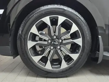2022 Kia Carnival с пробегом 26 434 км