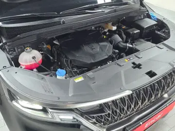 2022 Kia Carnival с пробегом 26 434 км