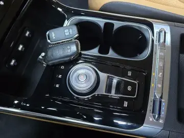 2022 Kia Carnival с пробегом 26 434 км