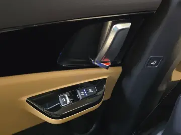 2022 Kia Carnival с пробегом 26 434 км