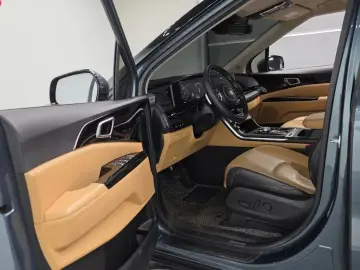 2021 Kia Carnival с пробегом 106 764 км