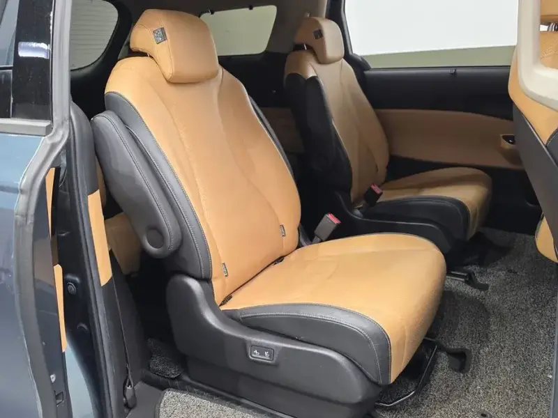 2021 Kia Carnival с пробегом 106 764 км