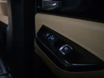2021 Kia Carnival с пробегом 106 764 км