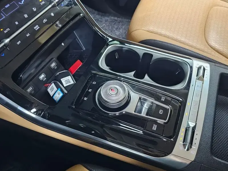 2021 Kia Carnival с пробегом 114 725 км