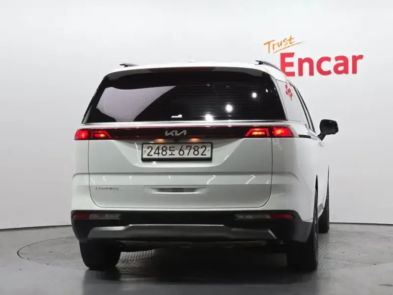 2022 Kia Carnival с пробегом 59 110 км