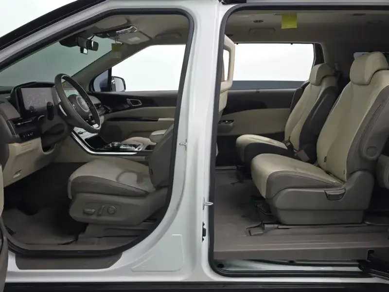 2022 Kia Carnival с пробегом 59 110 км