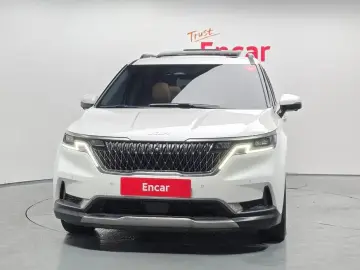 2023 Kia Carnival с пробегом 49 623 км