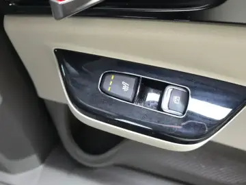 2022 Kia Carnival с пробегом 59 110 км