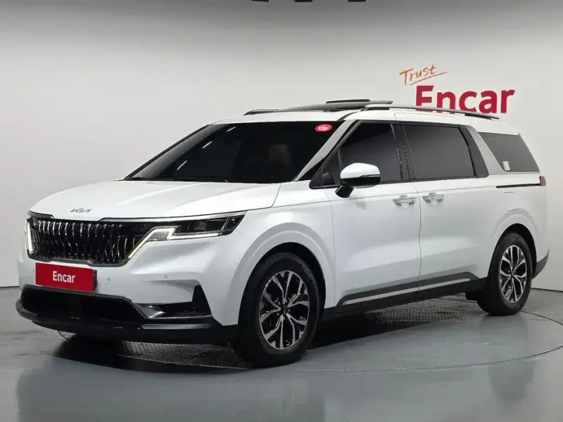 2022 Kia Carnival с пробегом 53 099 км