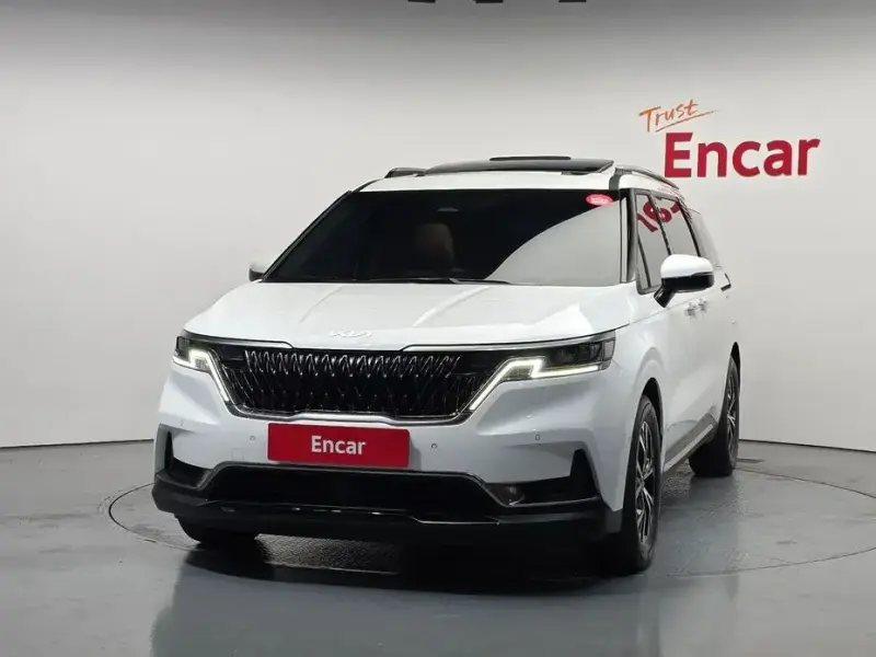 2022 Kia Carnival с пробегом 53 099 км