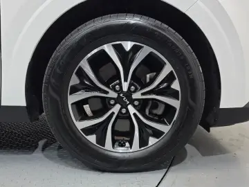 2022 Kia Carnival с пробегом 53 099 км