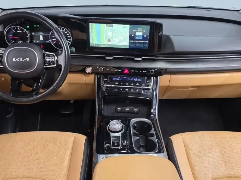 2022 Kia Carnival с пробегом 53 099 км