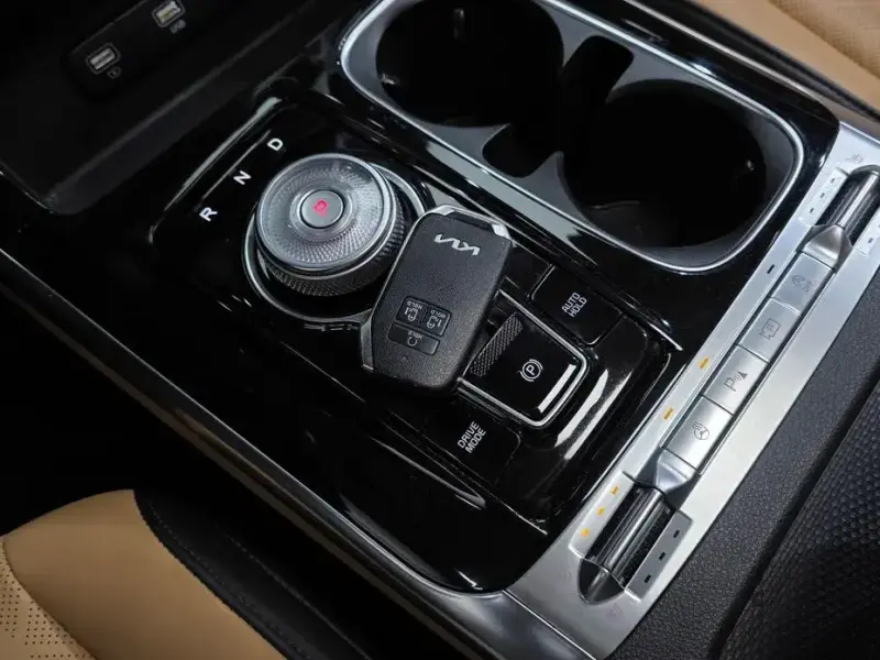 2022 Kia Carnival с пробегом 53 099 км