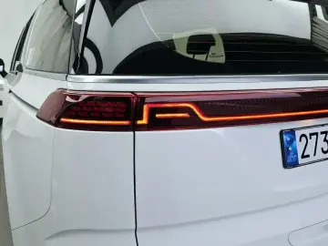 2021 Kia Carnival с пробегом 76 666 км