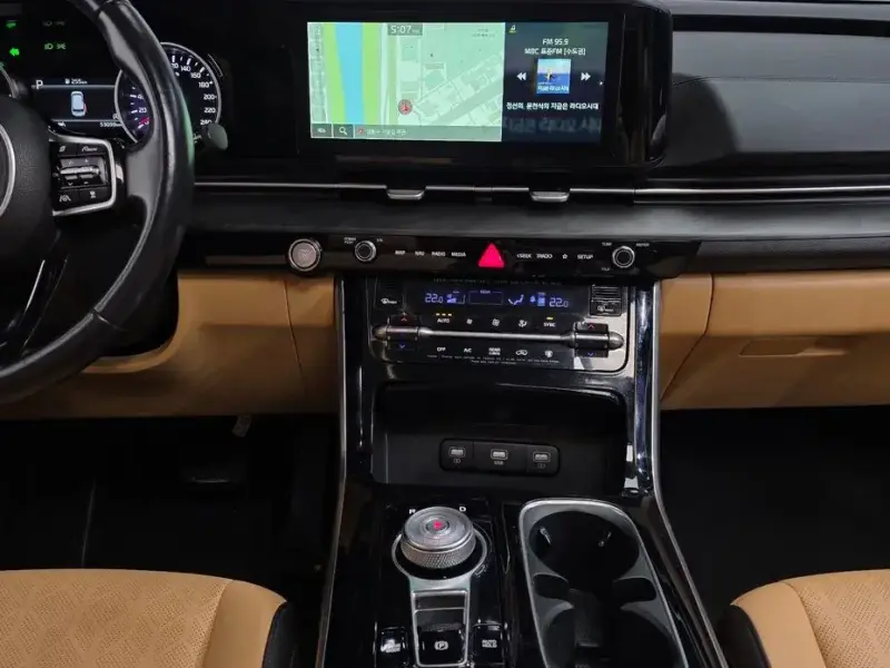 2022 Kia Carnival с пробегом 53 099 км