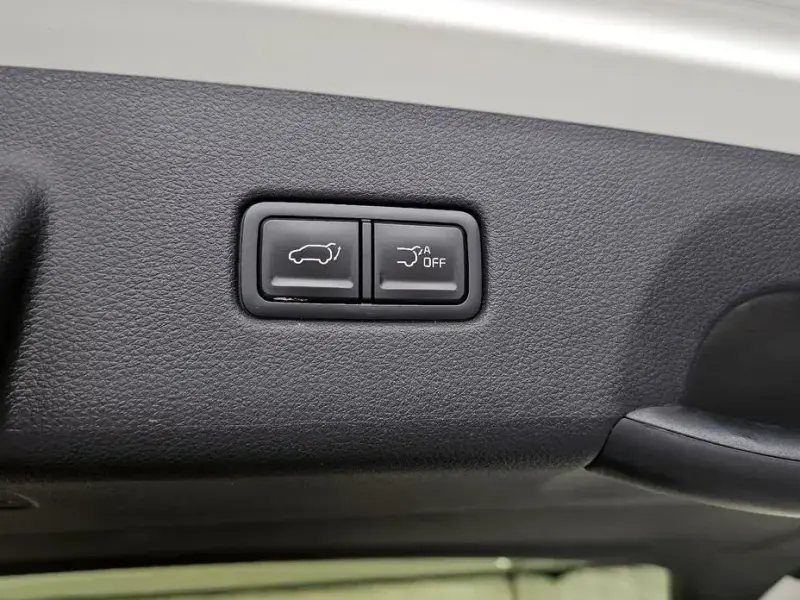 2021 Kia Carnival с пробегом 76 666 км