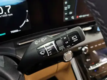 2021 Kia Carnival с пробегом 76 666 км