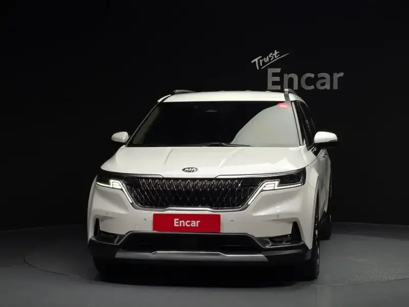 2021 Kia Carnival с пробегом 127 643 км
