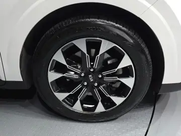 2021 Kia Carnival с пробегом 127 643 км