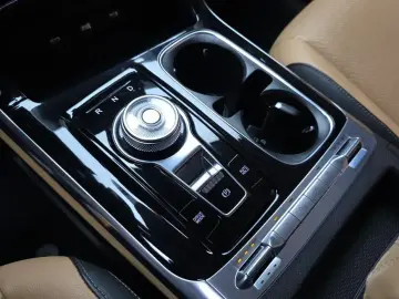 2021 Kia Carnival с пробегом 127 643 км