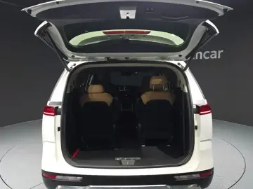 2021 Kia Carnival с пробегом 127 643 км