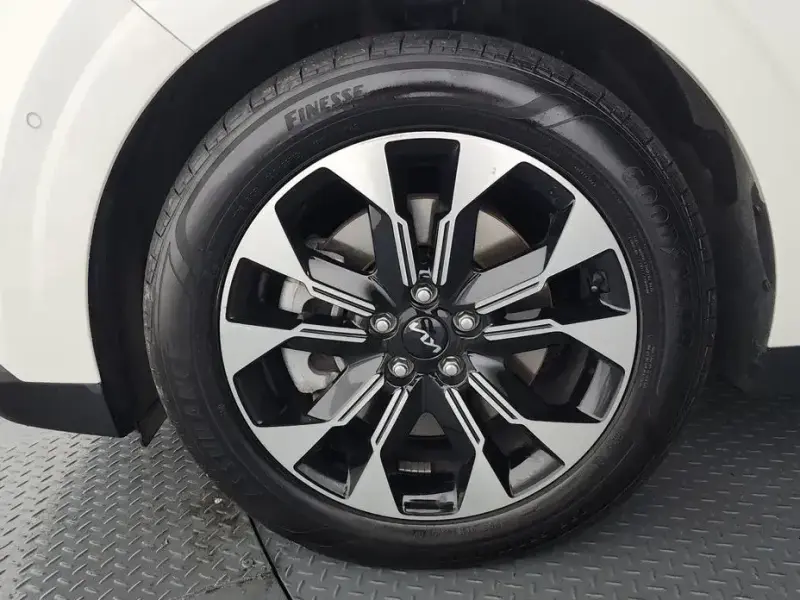 2022 Kia Carnival с пробегом 69 664 км