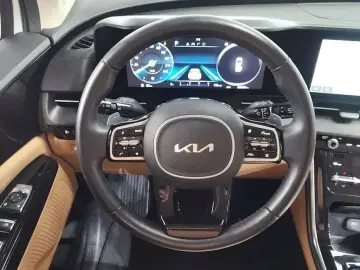 2022 Kia Carnival с пробегом 69 664 км