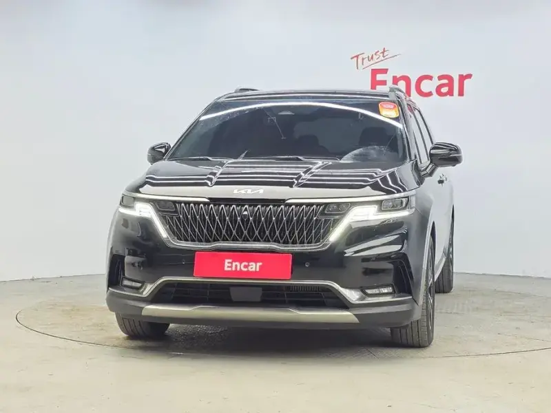 2023 Kia Carnival с пробегом 60 820 км