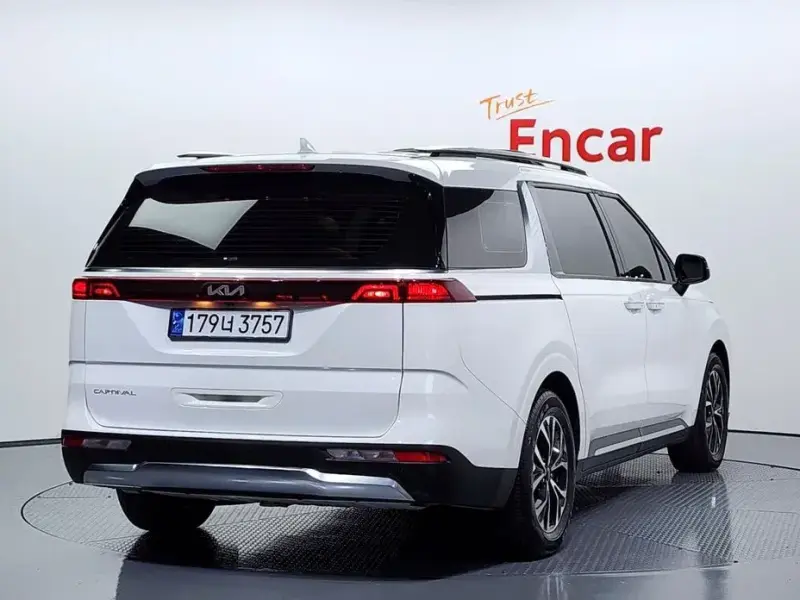 2021 Kia Carnival с пробегом 95 536 км