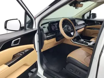 2021 Kia Carnival с пробегом 95 536 км