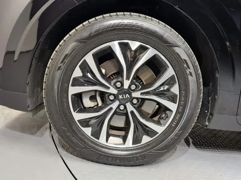 2021 Kia Carnival с пробегом 103 900 км