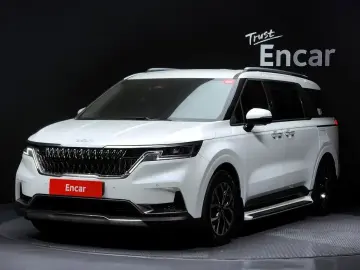 2023 Kia Carnival с пробегом 44 984 км