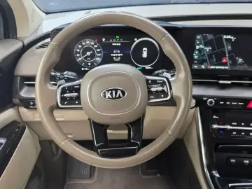 2021 Kia Carnival с пробегом 76 687 км