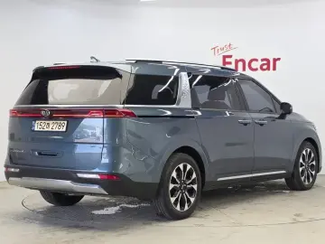 2021 Kia Carnival с пробегом 52 740 км