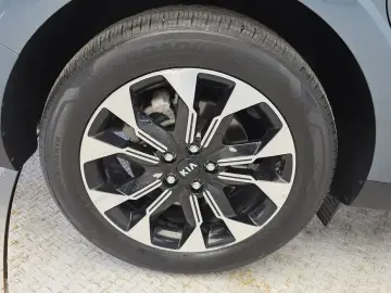 2021 Kia Carnival с пробегом 52 740 км