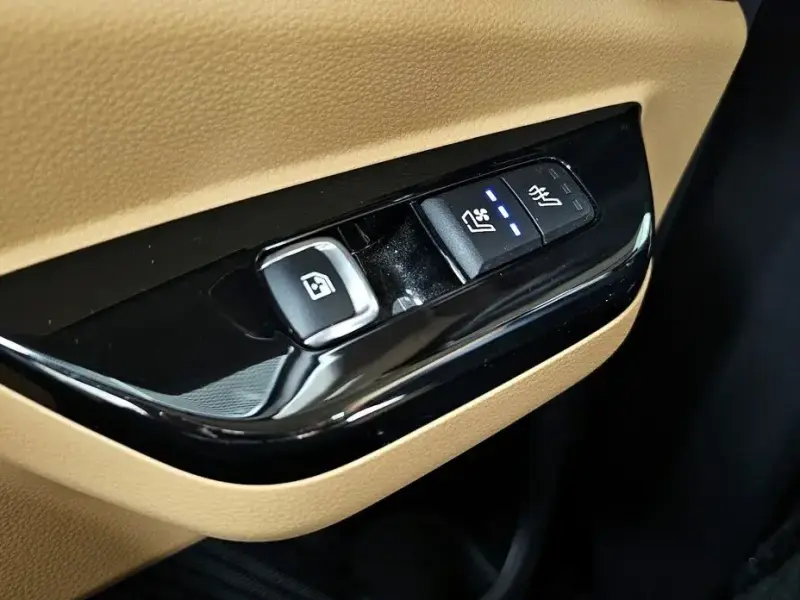 2022 Kia Carnival с пробегом 120 535 км