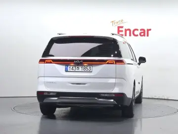 2022 Kia Carnival с пробегом 64 323 км