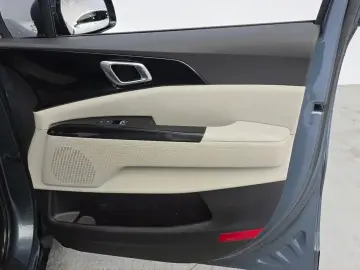 2021 Kia Carnival с пробегом 52 740 км