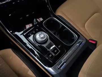 2022 Kia Carnival с пробегом 64 323 км