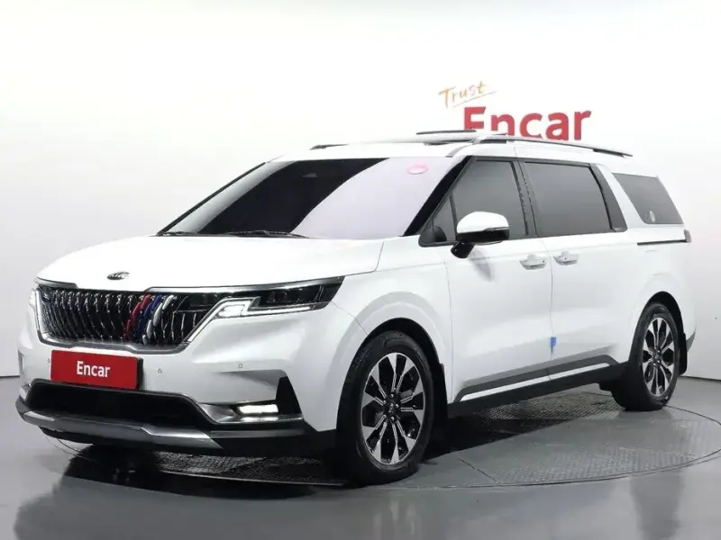 2021 Kia Carnival с пробегом 84 339 км