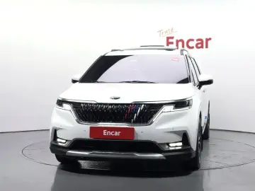 2021 Kia Carnival с пробегом 84 339 км