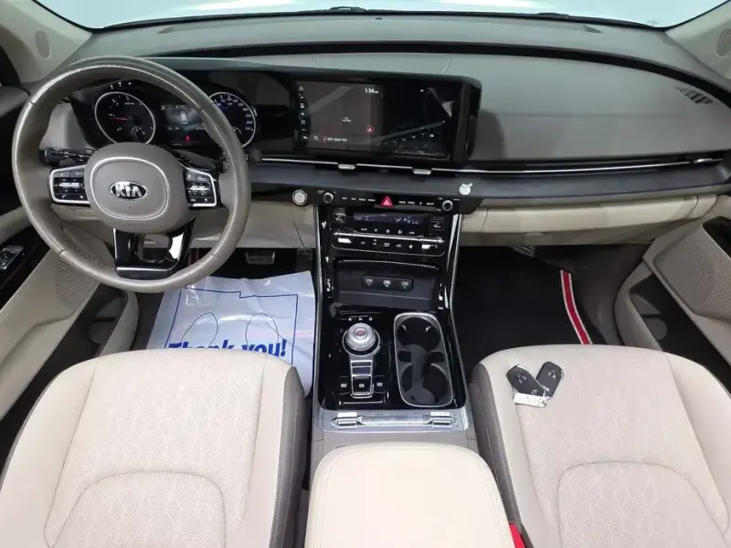 2021 Kia Carnival с пробегом 84 339 км