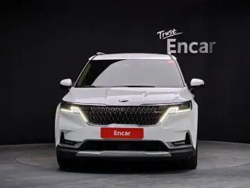 2021 Kia Carnival с пробегом 123 477 км