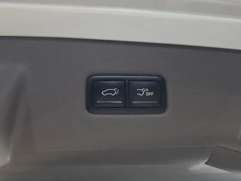 2021 Kia Carnival с пробегом 84 339 км