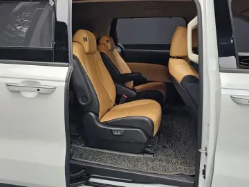 2021 Kia Carnival с пробегом 123 477 км