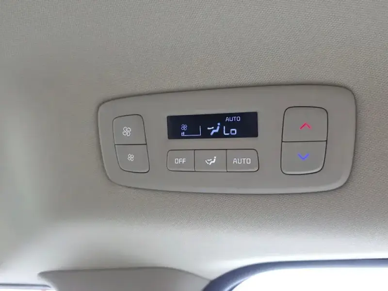 2021 Kia Carnival с пробегом 84 339 км
